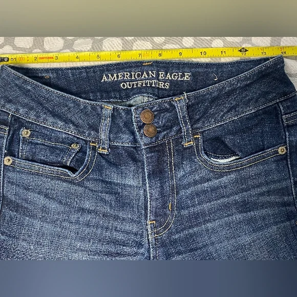 American Eagle  Dark Wash Flare Jeans Size 2 - Picture 4 of 7